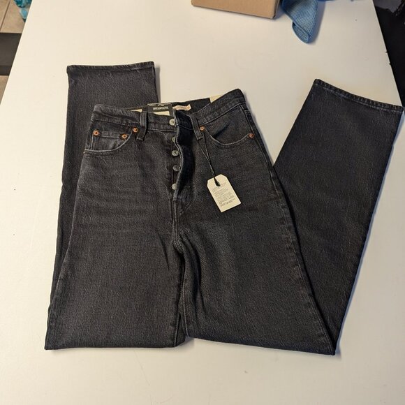 NWT Levi's Ribcage Ankle Straight Women's Jeans - Picture 2 of 4